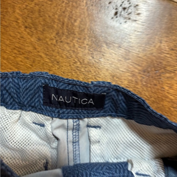 Nautica shorts boys size 5 adjustable waist - Picture 2 of 4